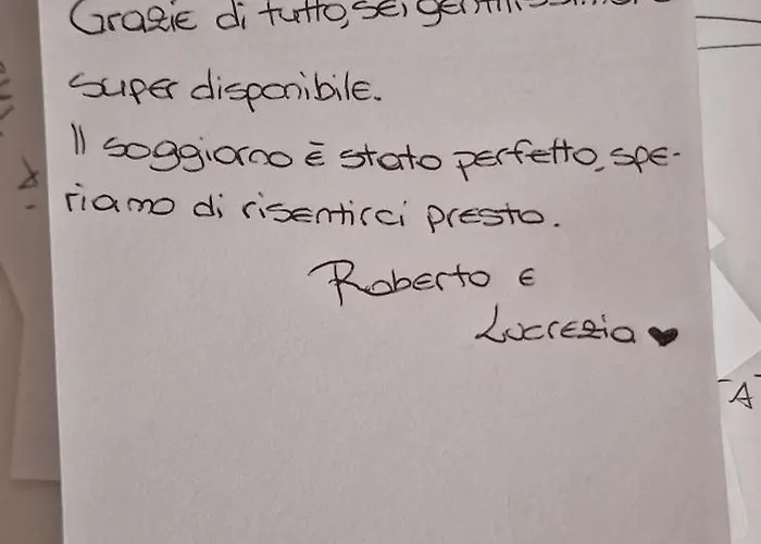 Monstera Vicino Al Centro ベッド・アンド・ブレックファスト *