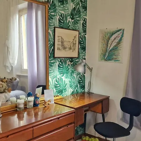 Panzió Monstera Vicino Al Centro