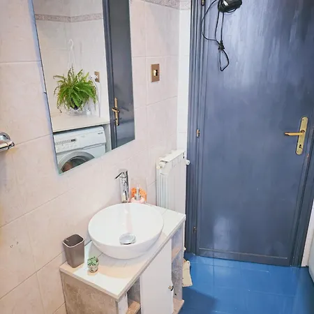 Monstera Vicino Al Centro Oda ve Kahvaltı Perugia