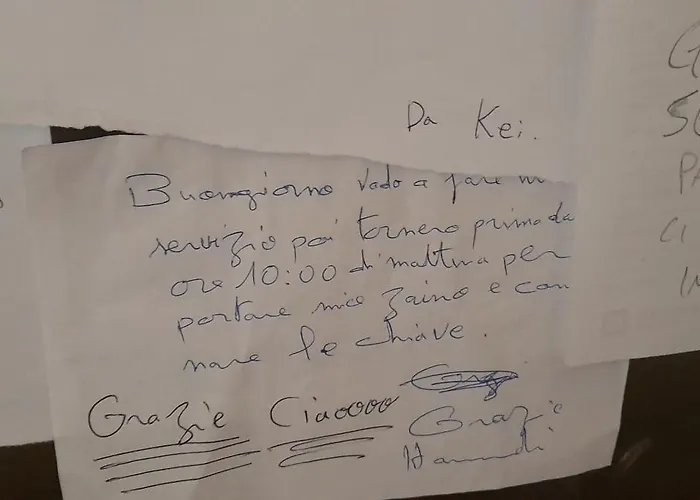 Monstera Vicino Al Centro Nocleg ze śniadaniem